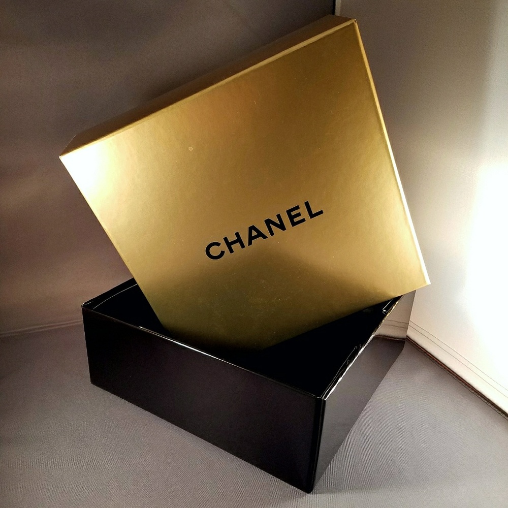 Chanel Gift Box Large